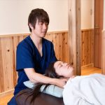 肩こりの原因と簡単にできる効果的なストレッチを教えます！